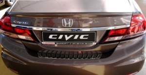 Накладка на задний бампер Honda Civic (седан) с 2012 г.