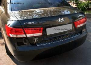 Накладка на задний бампер Hyundai Sonata (седан) с 2005 г.